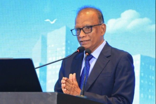 மின் உற்பத்திச் செலவைக் குறைத்து நியாயமான விலையில் மின்சாரம் வழங்க அரசாங்கம் திட்டம் 